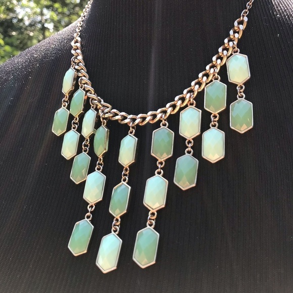 Green Gold Statement Necklace Lucite Chrysoprase - Picture 5 of 7